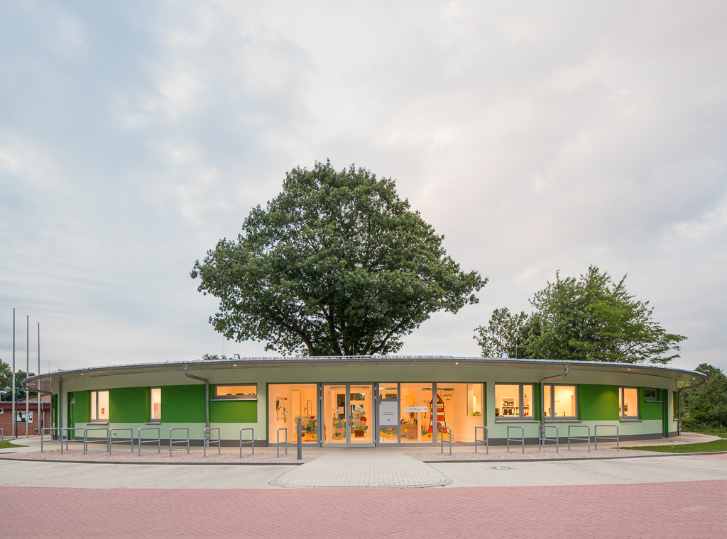 10/2014
Kindergarten & Extension 
Community Centre Prisdorf
Completion Vorschau