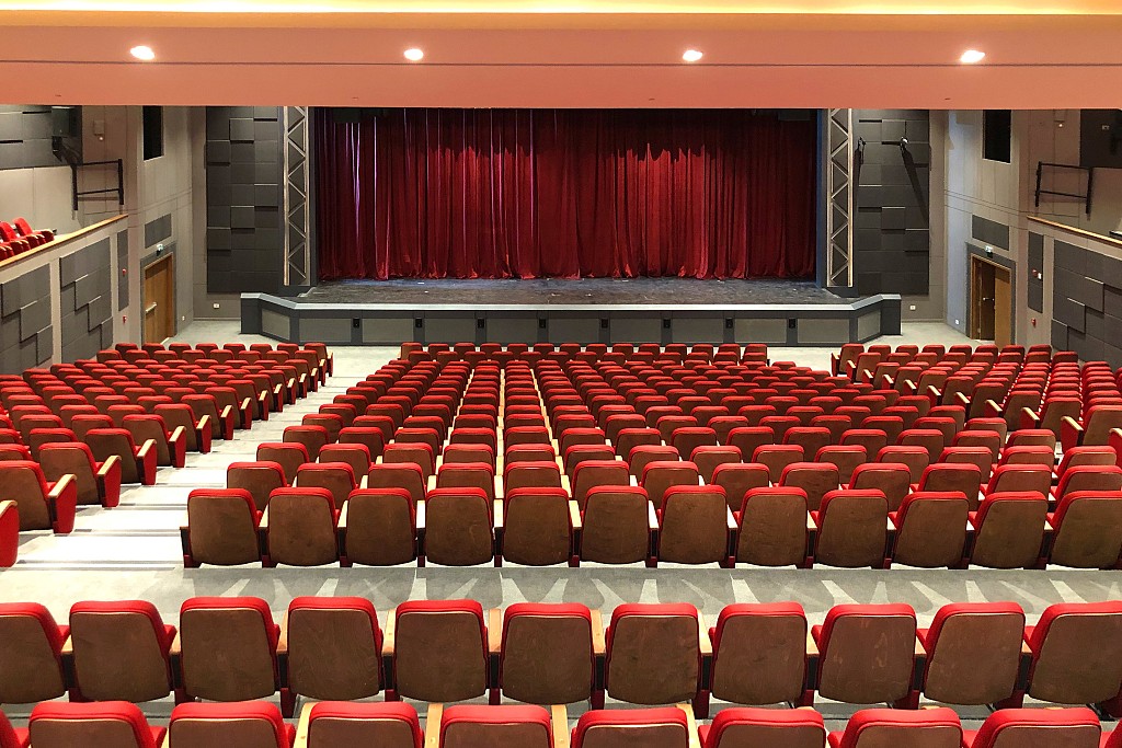  Arkan Theatre