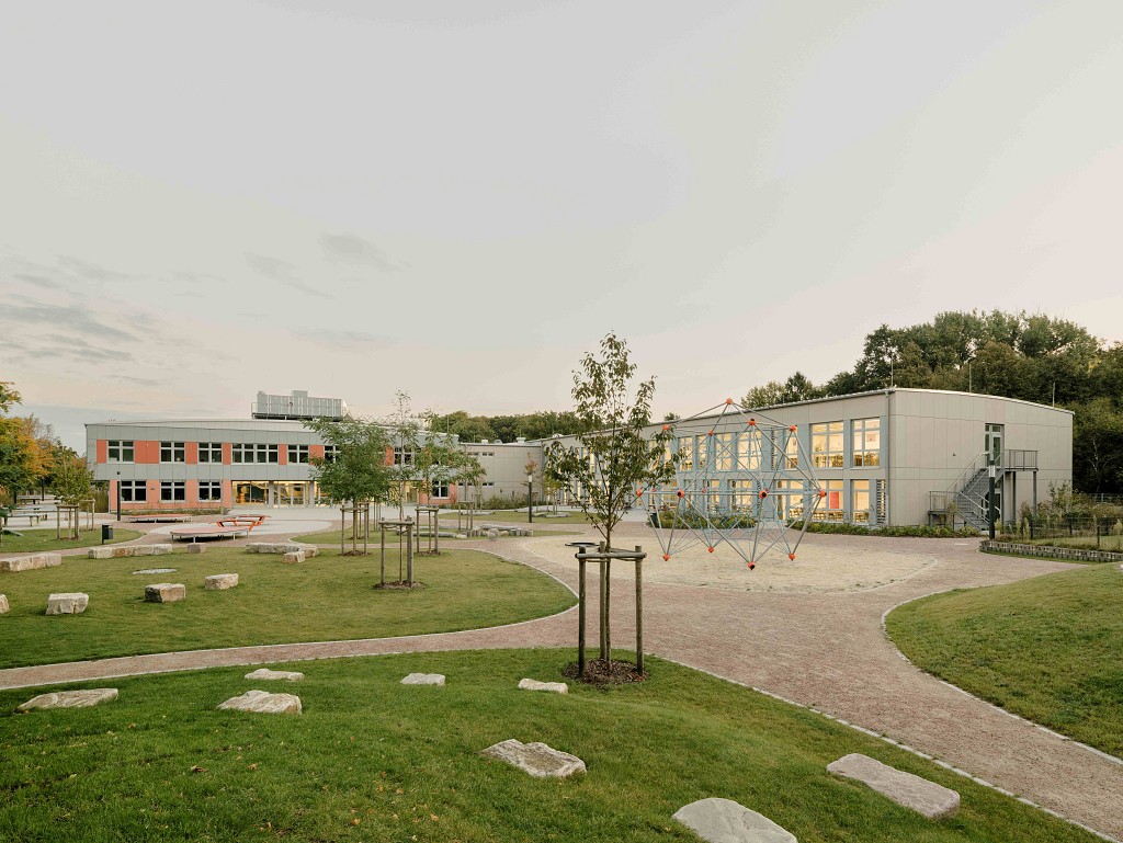  Schule Rugenbergen